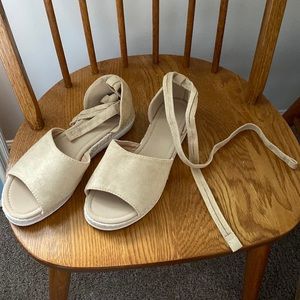 Nude platform sandal